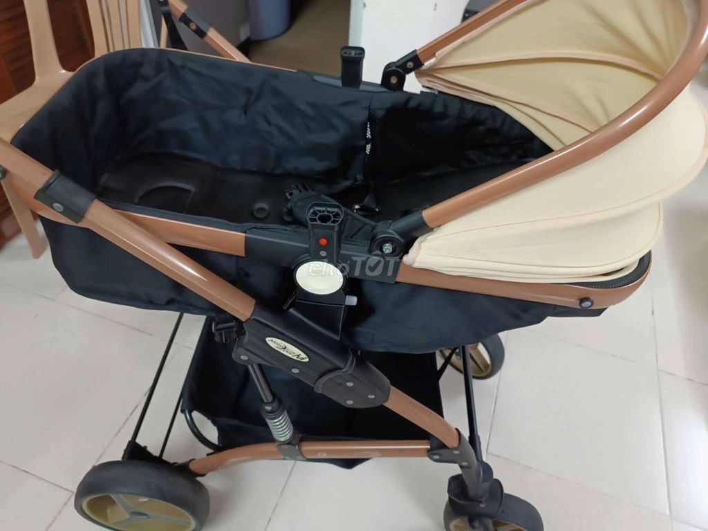 Xe đẩy em bé Moonstar 2 chiều. Mua bán Mẹ và bé tại Quận Cẩm Lệ Đà Nẵng được đăng bởi C My hình 1