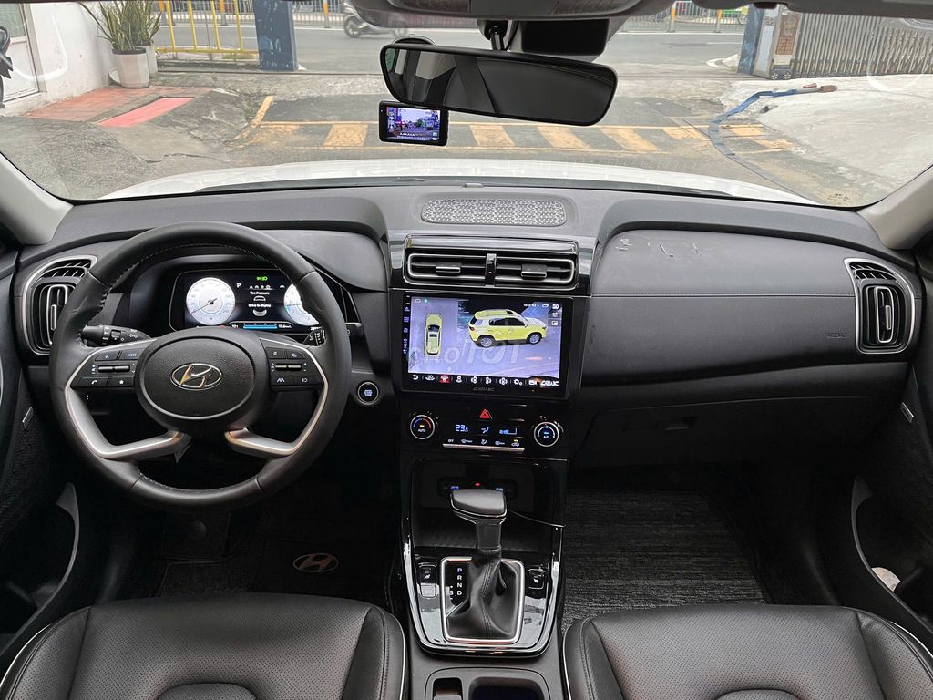 Hyundai Creta 2023 Trắng 28.000 km. Mua bán Ô tô tại Quận 1 Tp Hồ Chí Minh được đăng bởi TÂN TỨ QUÝ hình 18
