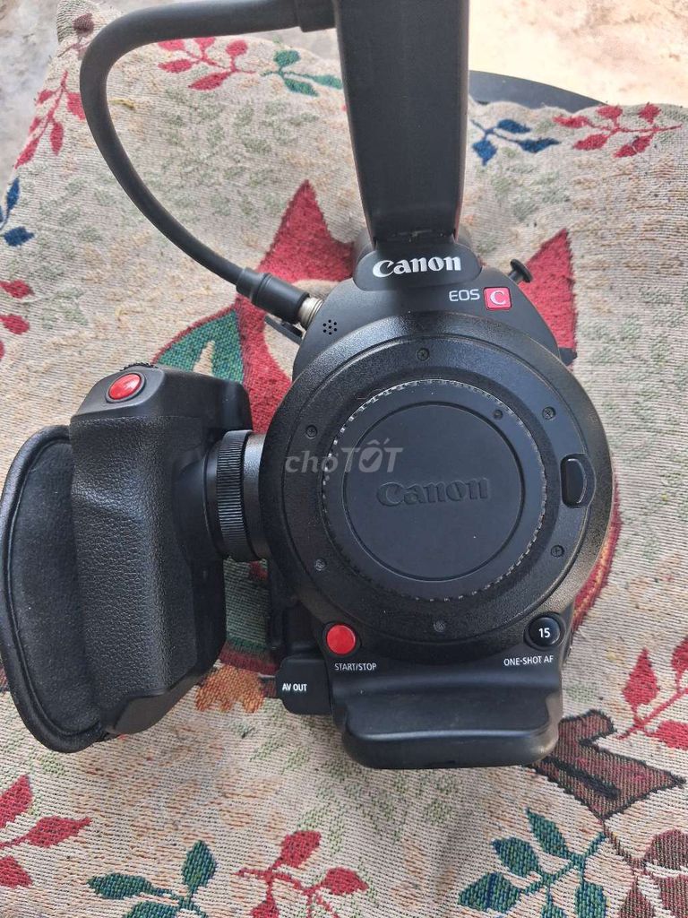 Máy quay phim Canon EOS C100 Mark II. Mua bán Máy ảnh, Máy quay tại Thành phố Đà Lạt Lâm Đồng được đăng bởi Dũng Huy Nguyễn  hình 1
