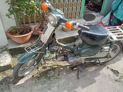 Honda Cub 92- 50 zin nhật bs29. Mua bán Xe máy tại Quận Bình Thạnh Tp Hồ Chí Minh được đăng bởi A Hùng