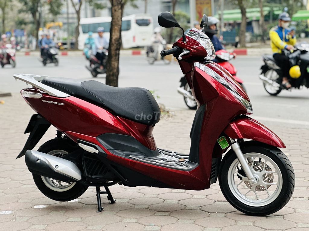 HONDA LEAD 125 ĐÈN NÉT ĐỎ ĐEN BIỂN 29-ĐK 2022. Mua bán Xe máy tại Quận Nam Từ Liêm Hà Nội được đăng bởi Lộc Phát hình 5