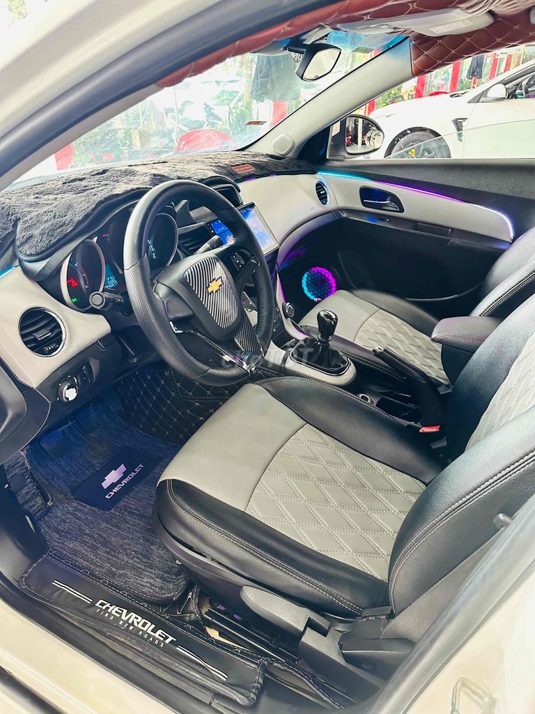 Chevrolet Cruze 2014 LTZ (2014) - 139000 km. Mua bán Ô tô tại Thành phố Buôn Ma Thuột Đắk Lắk được đăng bởi SALON ÔTÔ NGỌC ẨN hình 6
