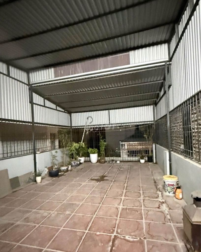 Продается дом Truong Chinh, 55 м2 x 5 этажей, более 20 миллиардов, автомобильная полоса