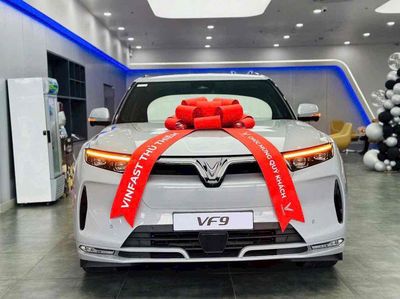 VF9 BAO ĐẬU NỢ XẤU NHÓM 5 CẢ DOANH NGHIỆP-VAY 100%. Mua bán Ô tô tại Quận 7 Tp Hồ Chí Minh được đăng bởi Kỳ Nguyễn VinFast hình 1