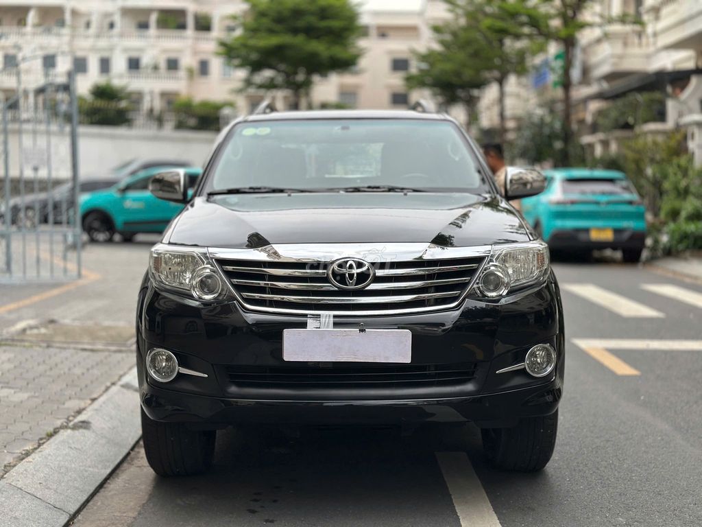 CẦN BÁN NHANH TOYOTA FORTUNER 2015 2.7V. Mua bán Ô tô tại Quận Gò Vấp Tp Hồ Chí Minh được đăng bởi Chợ Xe Ô Tô 362 Xe Chất uy Tín hình 1
