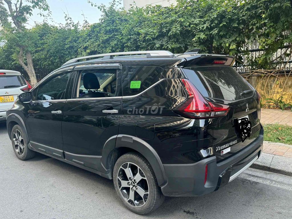 Mitsubishi Xpander Cross 2020 AT - 21000 km