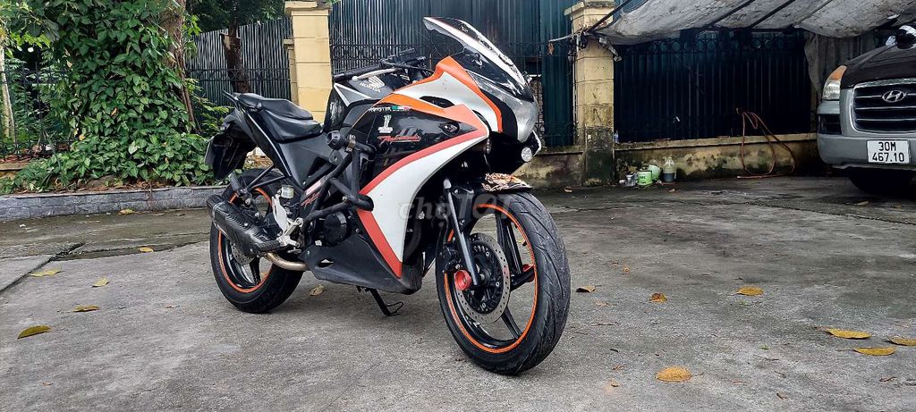 Cần bán CBR 150 Nhập khẩu thái lan. Mua bán Xe máy tại Quận Long Biên Hà Nội được đăng bởi Duc Thanh hình 2