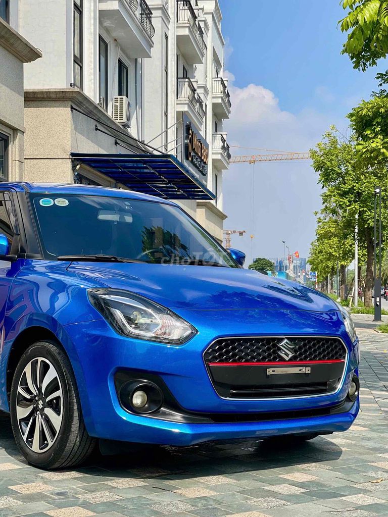 Suzuki Swift 2019 GLX 1.2 CVT - 72000 km. Mua bán Ô tô tại Quận Long Biên Hà Nội được đăng bởi Mr Tài Oto hình 4