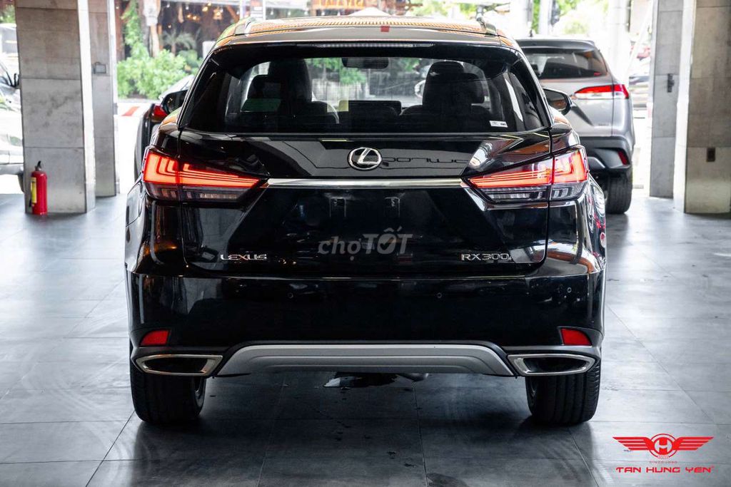 Lexus RX300 ,2020 lăn bánh 6v KM,màu đen nt nâu. Mua bán Ô tô tại Quận Hải Châu Đà Nẵng được đăng bởi TÂN HƯNG YÊN AUTO hình 2