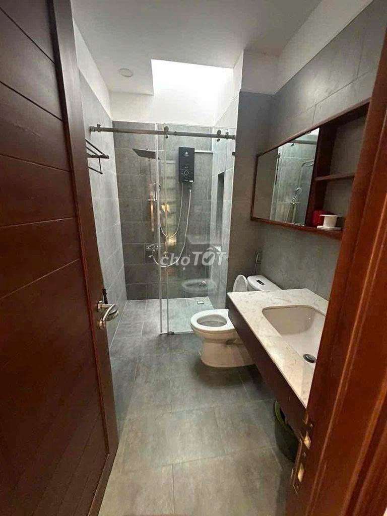 NHÀ ĐẸP ĐỦ NỘI THẤT LINH ĐÔNG, 4PN. Cho thuê nhà ở tại Thành phố Thủ Đức Tp Hồ Chí Minh được đăng bởi Tri Homy hình 3