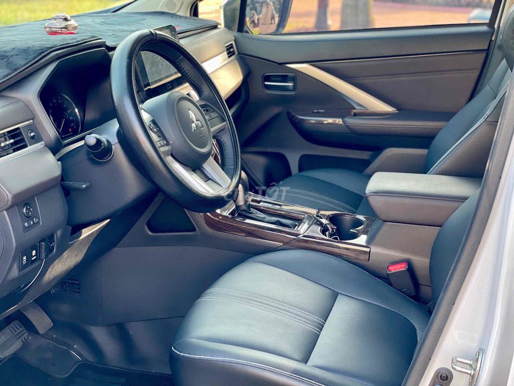 Mitsubishi Xpander 2024 Premium 1.5 AT • 17.000km. Mua bán Ô tô tại Quận Bình Tân Tp Hồ Chí Minh được đăng bởi Thanh Nhã Xe Lướt Sài Gòn hình 9