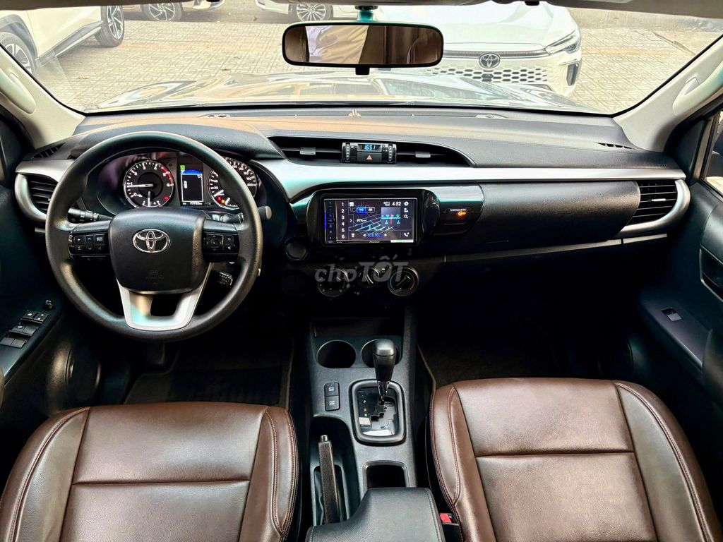 Toyota Hilux 2021 2.4 AT 77.000 km, bảo hành hãng. Mua bán Ô tô tại Quận Tân Phú Tp Hồ Chí Minh được đăng bởi Thành Nam Toyota  hình 5