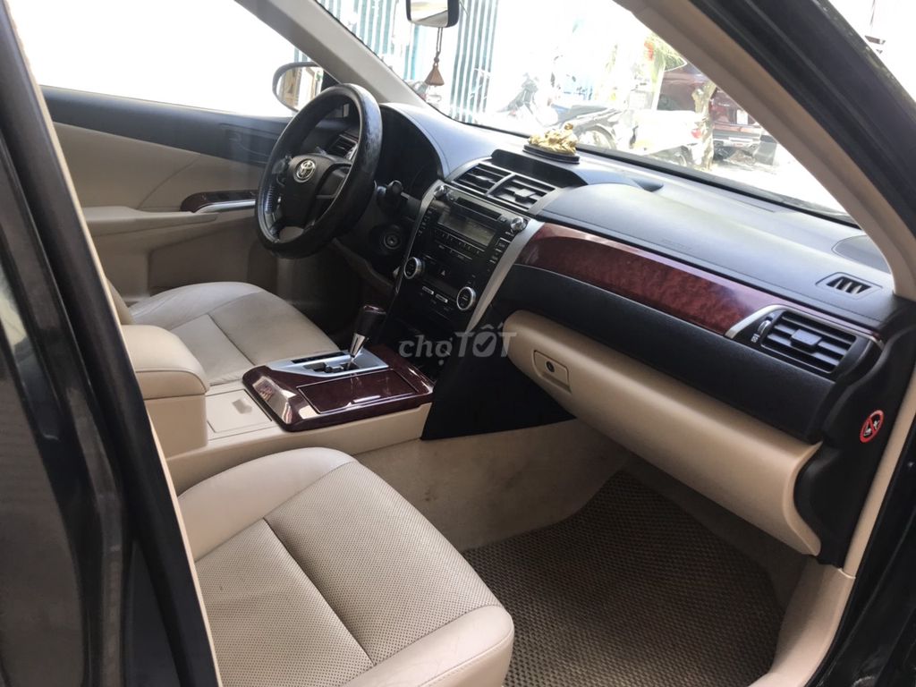 0904113271 - Toyota Camry 2014 Tự động