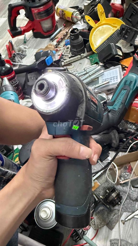 Máy khoan vặn vít Bosch GDR 10,8-LI 12V Đã sử dụng. Mua bán Đồ chuyên dụng, Giống nuôi trồng tại Huyện Xuân Lộc Đồng Nai được đăng bởi Thanh hình 1