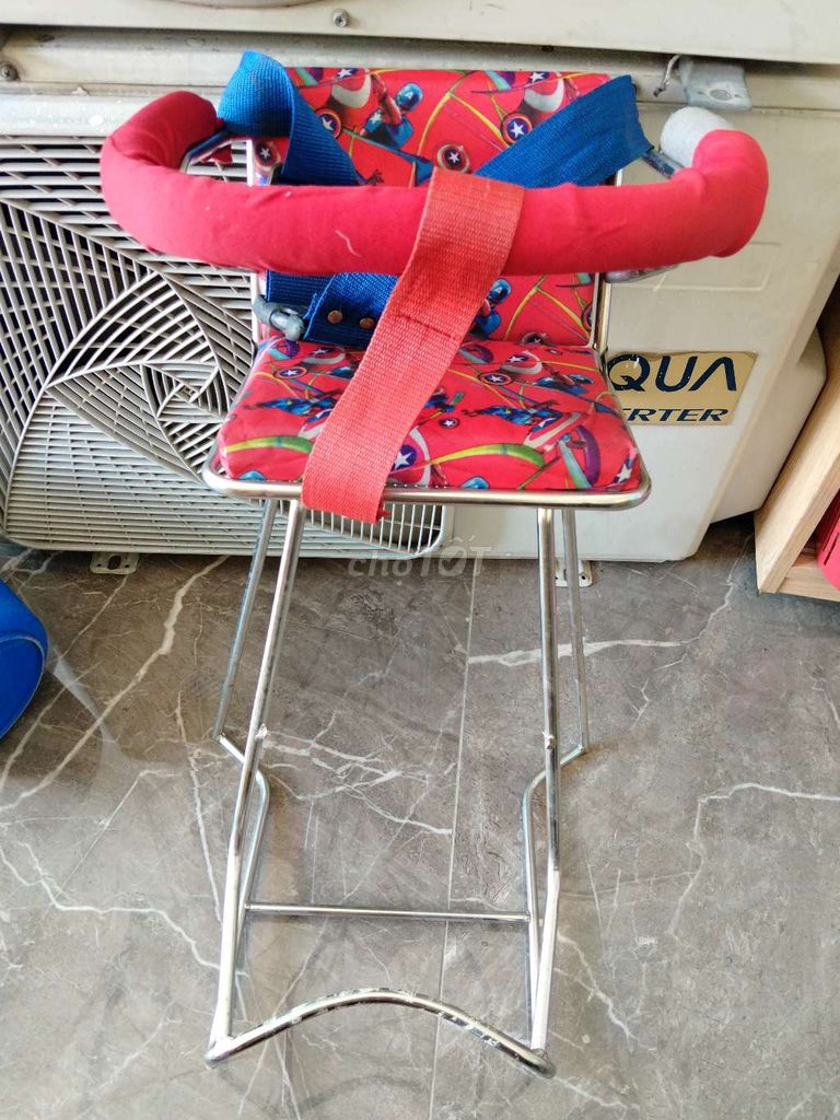 Ghế ăn dặm kim loại, vải. Mua bán Mẹ và bé tại Quận 8 Tp Hồ Chí Minh được đăng bởi  mình thang  hình 1