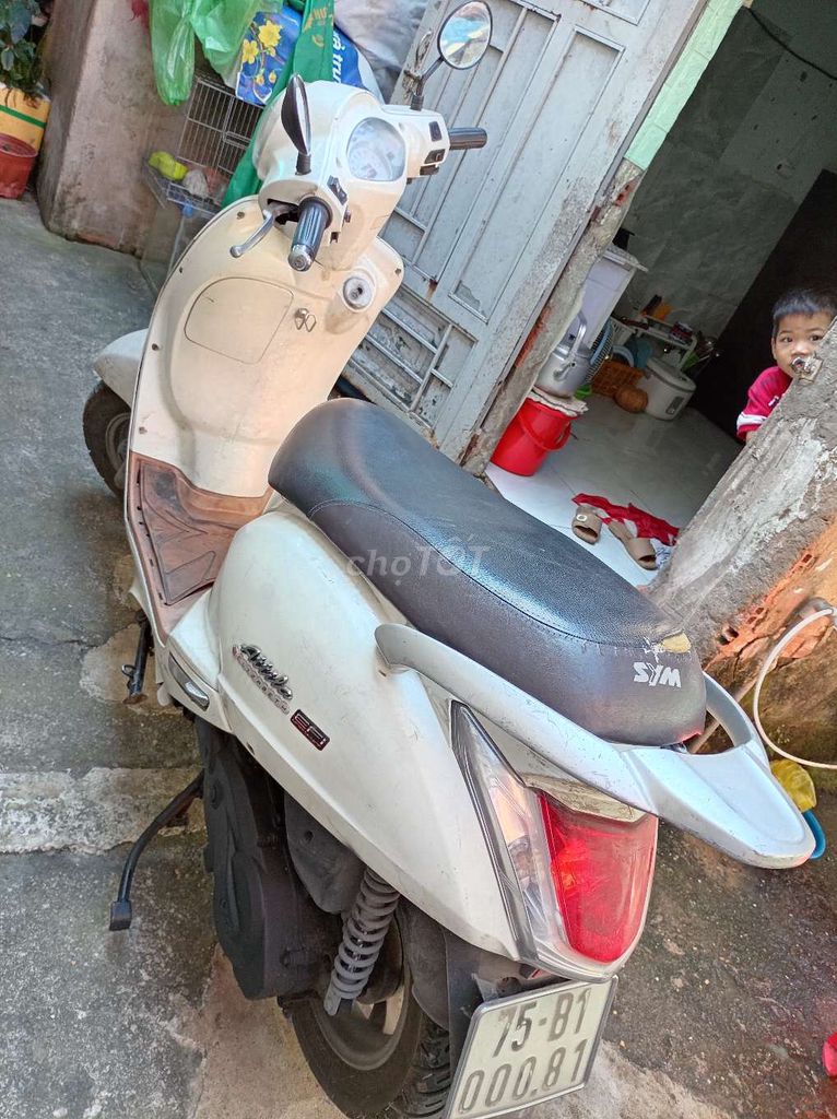 SYM màu Trắng Elizabeth Fi 2012. Mua bán Xe máy tại Quận Gò Vấp Tp Hồ Chí Minh được đăng bởi Quang Duy hình 4