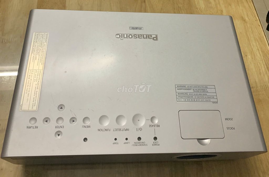 THANH LÝ Máy chiếu Panasonic PT-LB75Siêu Bền & Nét. Mua bán Đồ dùng văn phòng tại Quận Hoàn Kiếm Hà Nội được đăng bởi Thị Thùy Dung Nguyễn (smilenocry) hình 1