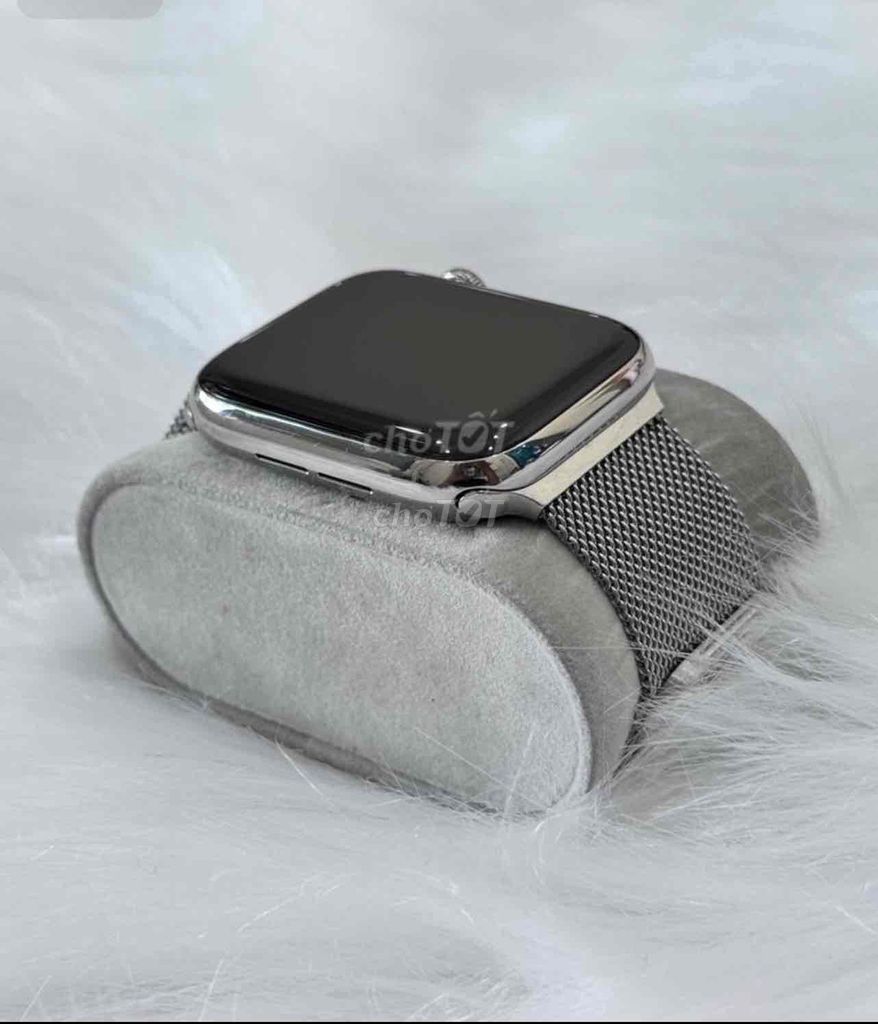 Apple Watch SR6 Bạc Mới 95%. Mua bán Thiết bị đeo thông minh tại Quận 6 Tp Hồ Chí Minh được đăng bởi phạm Ngọc sơn hình 1