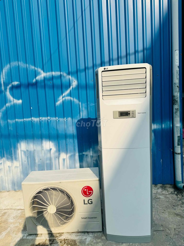 Tủ đứng LG 2.5Hp Inverter gas R-410a date 2021 90%