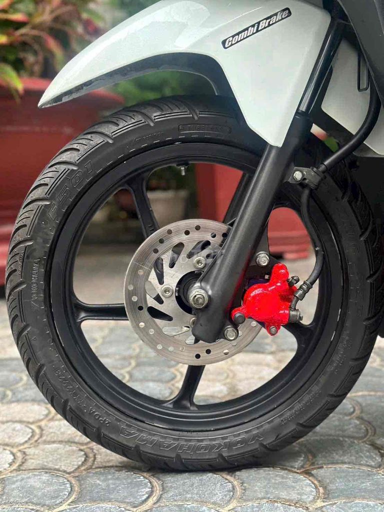 Bán xe click thái 125 đời 2019 Mẫu mới bstp chính. Mua bán Xe máy tại Quận 10 Tp Hồ Chí Minh được đăng bởi Lâm Tuấn Huy hình 10