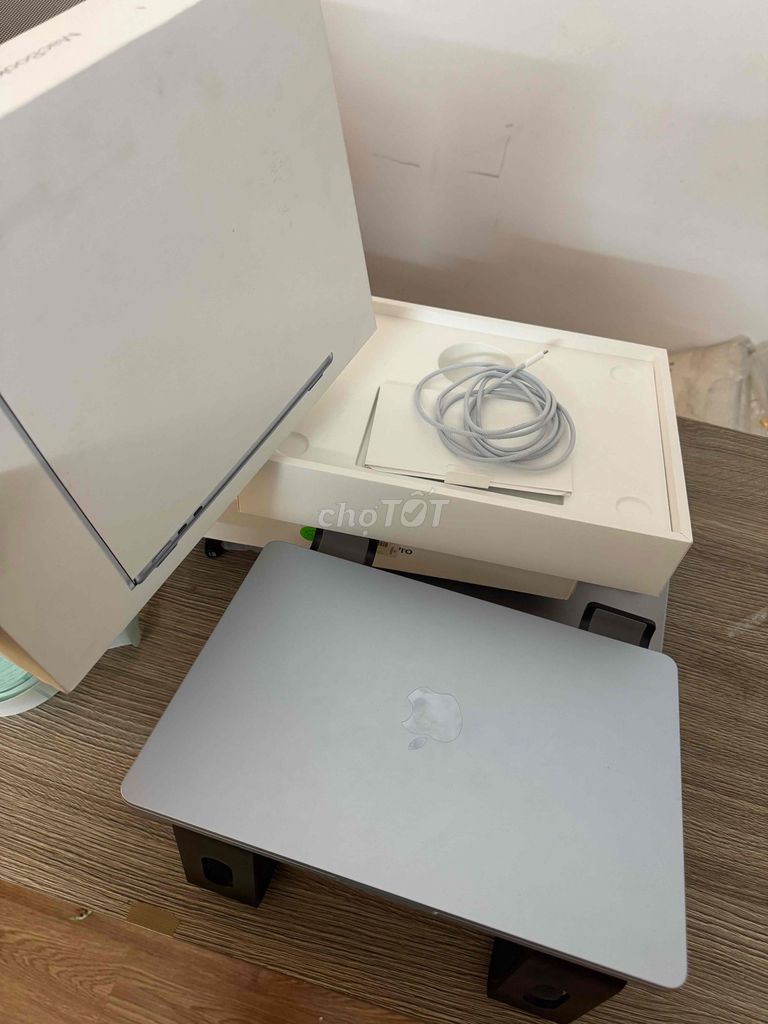 Macbook air m4 2025 16g/512 sạc14 bhFpt 11/2026. Mua bán Laptop tại Quận 3 Tp Hồ Chí Minh được đăng bởi Phúc Nguyễn hình 1