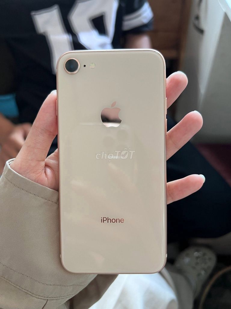 Apple iPhone 8 64GB Vàng. Mua bán Điện thoại tại Quận 10 Tp Hồ Chí Minh được đăng bởi Hội Đồ Điện Tử hình 1