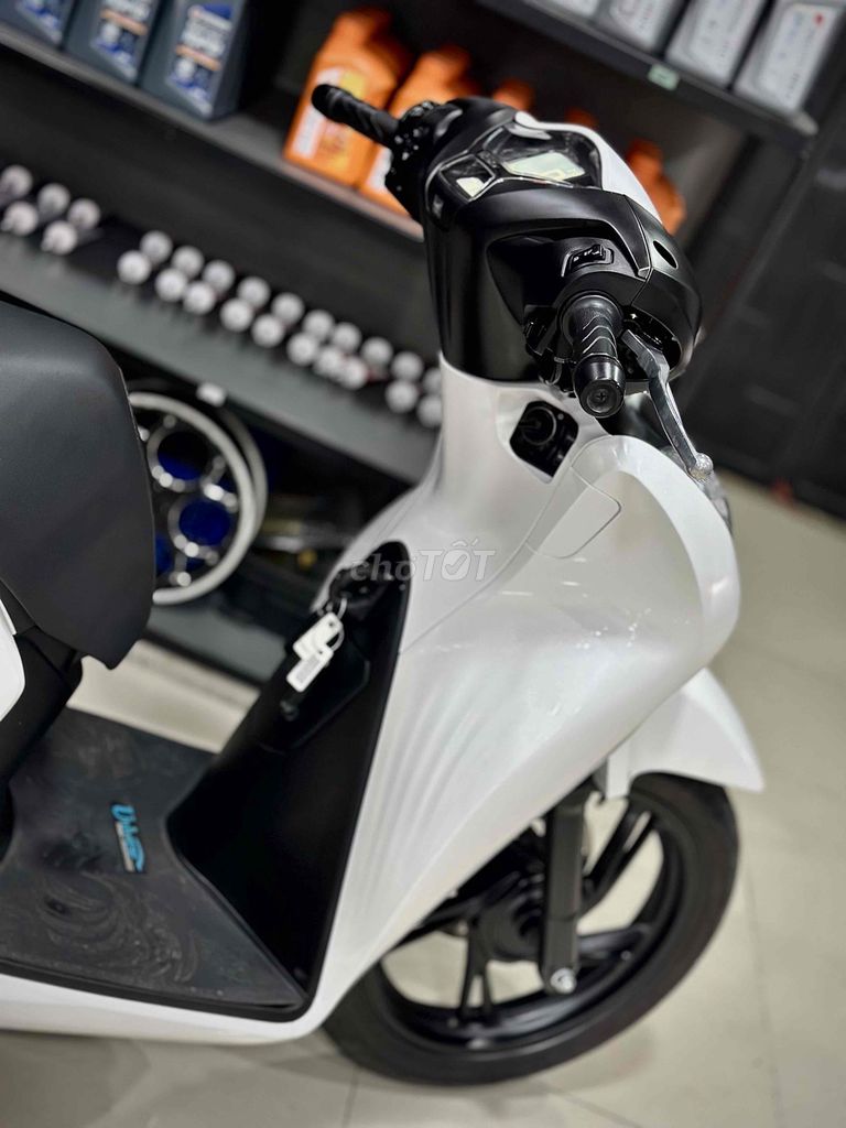 Sh125i 2024 Odo8k Lướt chính chủ ( Hỗ trợ GÓP ) 🔥🔥. Mua bán Xe máy tại Thị xã Phú Mỹ Bà Rịa - Vũng Tàu được đăng bởi Cửa Hàng Xe Máy Phú Mỹ hình 12