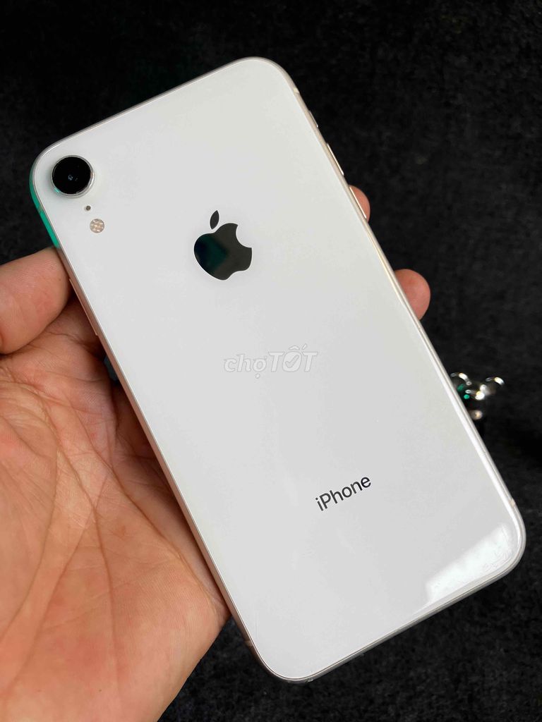 Ban/giao luu iPhone XR 128GB Trắng pin zin 80%. Mua bán Điện thoại tại Quận Hoàng Mai Hà Nội được đăng bởi VANH AT Mobile Hitech 766 Trương Định HN hình 1