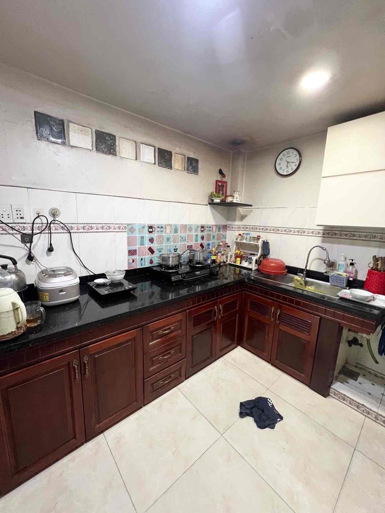 BÁN NHÀ HẺM XE HƠI TÂN HÒA ĐÔNG,BÌNH TÂN,56m2,3 TẦNG BTCT, NHỈNH 3 TỶ