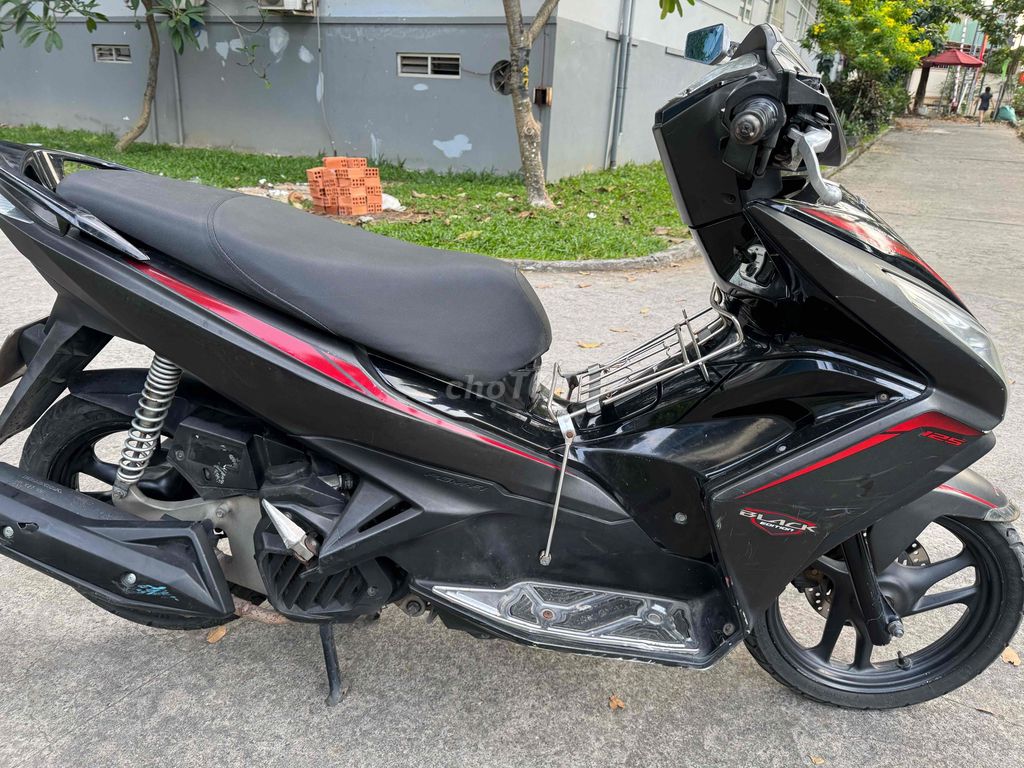 Honda Air Blade 125 2014 Bs Phú Yên. Mua bán Xe máy tại Quận Gò Vấp Tp Hồ Chí Minh được đăng bởi Cầm Đồ Cường Phát hình 5