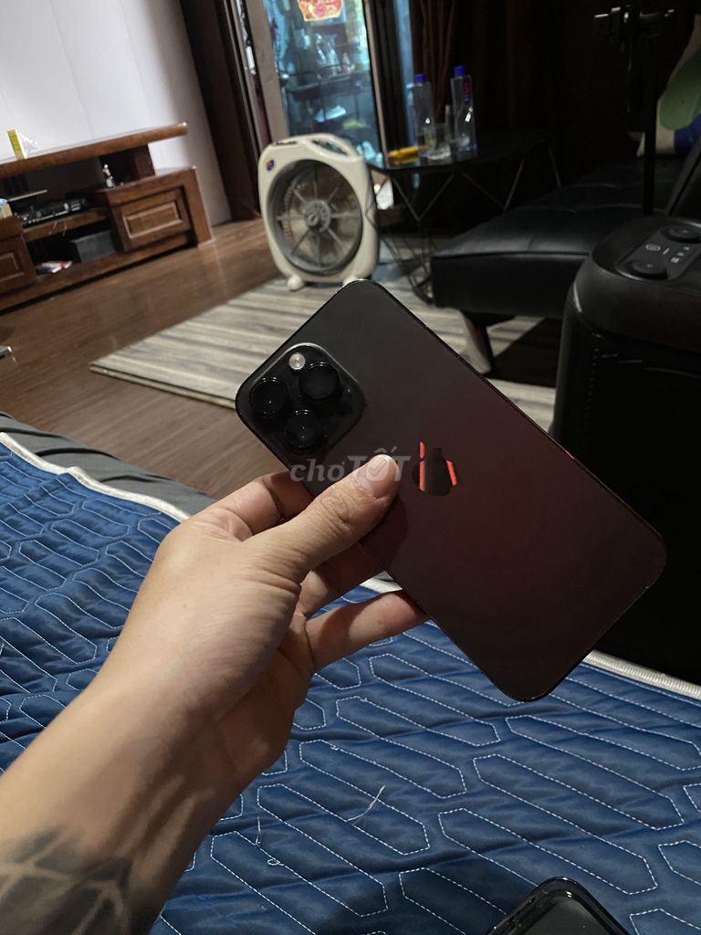 iPhone 14 Pro Max 128GB Đen VN/A. Mua bán Điện thoại tại Thị xã Đông Triều Quảng Ninh được đăng bởi Tiến Đạt Nguyễn hình 1