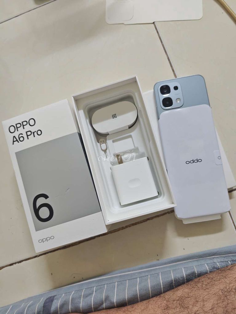 Oppo A6 Pro 8GB/128GB Xám. Mua bán Điện thoại tại Huyện Hóc Môn Tp Hồ Chí Minh được đăng bởi Tuấn Đồ Dõm hình 1