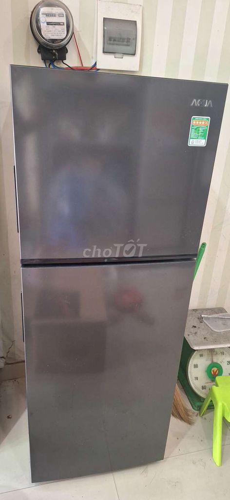 Tủ lạnh Aqua AQR-T239FA 211L. Mua bán Tủ lạnh tại Quận Thanh Khê Đà Nẵng được đăng bởi Mạnh Quyết hình 1