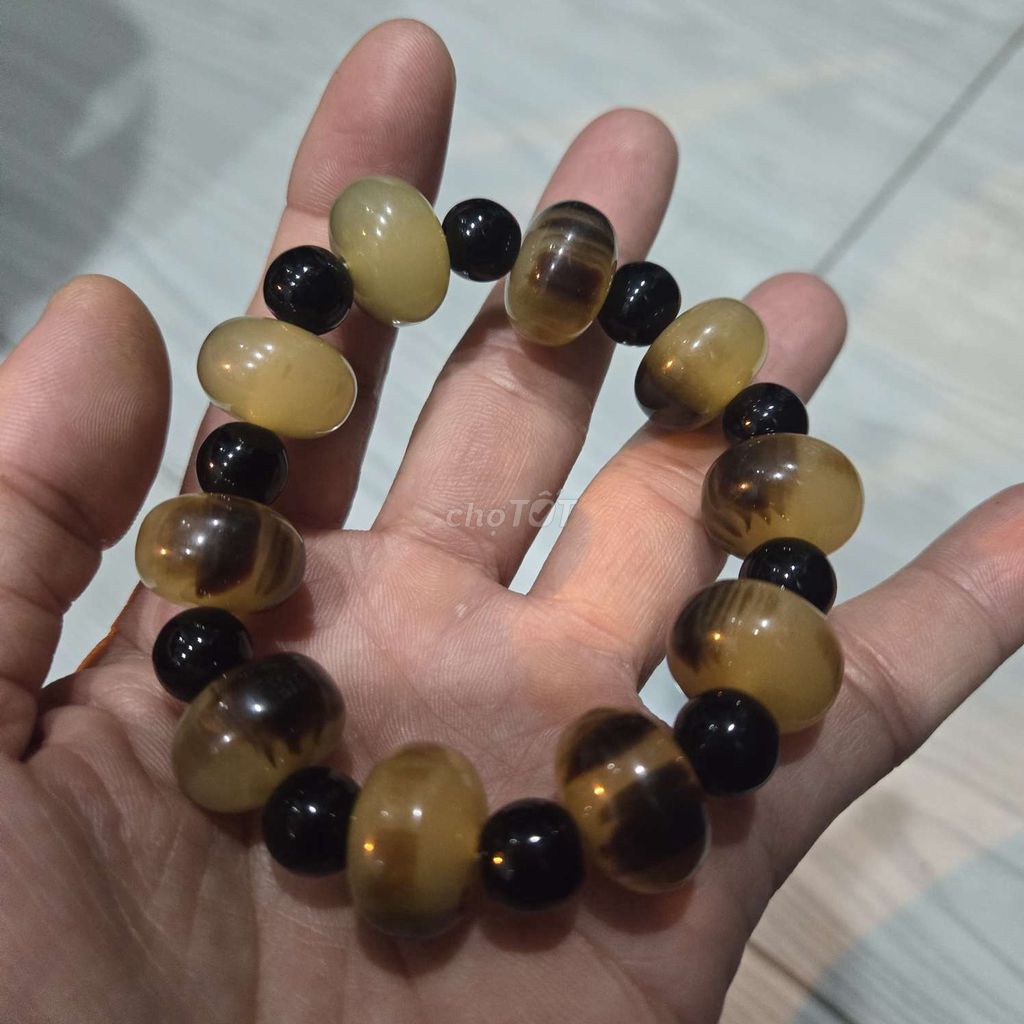 Vòng tay phong thủy Da Nâu, Đen. Mua bán Phụ kiện thời trang khác tại Quận Tân Bình Tp Hồ Chí Minh được đăng bởi Võ  Phát  Lộc  hình 1