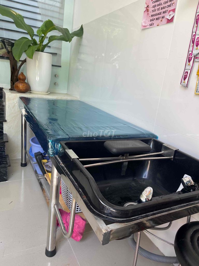 Giường gội đầu Inox, Nhựa Đen bạc. Mua bán Đồ chuyên dụng, Giống nuôi trồng tại Quận 12 Tp Hồ Chí Minh được đăng bởi Hồng hình 1