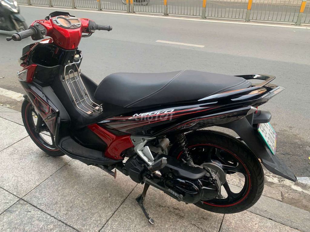 Yamaha Nouvo năm 2014 mới 90% Bstp chính chủ. Mua bán Xe máy tại Quận Tân Phú Tp Hồ Chí Minh được đăng bởi Tuanduy hình 4