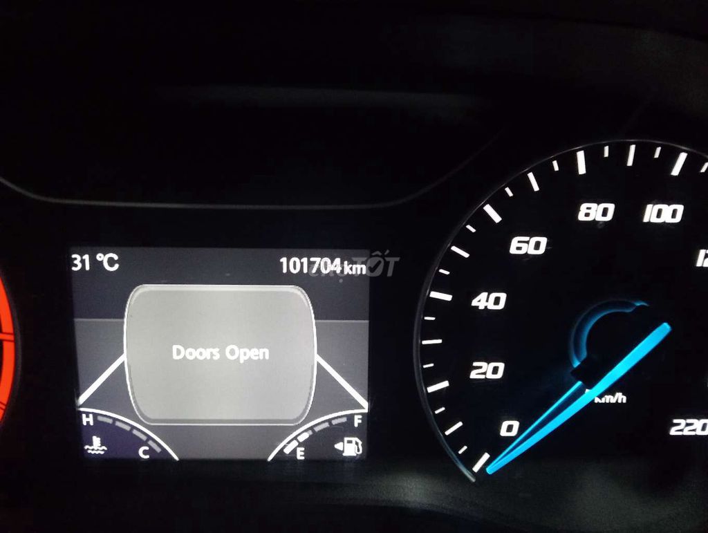 Ford Transit 2024 Trắng 101000 km. Mua bán Phương tiện khác tại Thành phố Thủ Đức Tp Hồ Chí Minh được đăng bởi A thành hình 6