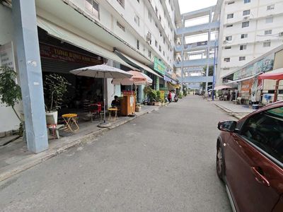 57 m² mặt tiền sổ hồng 1,350 tỷ (100% tiền) thuê 5,5 triệu/tháng. Mua bán văn phòng, mặt bằng kinh doanh tại Thành phố Thủ Dầu Một Bình Dương được đăng bởi Lê Tiến Huy