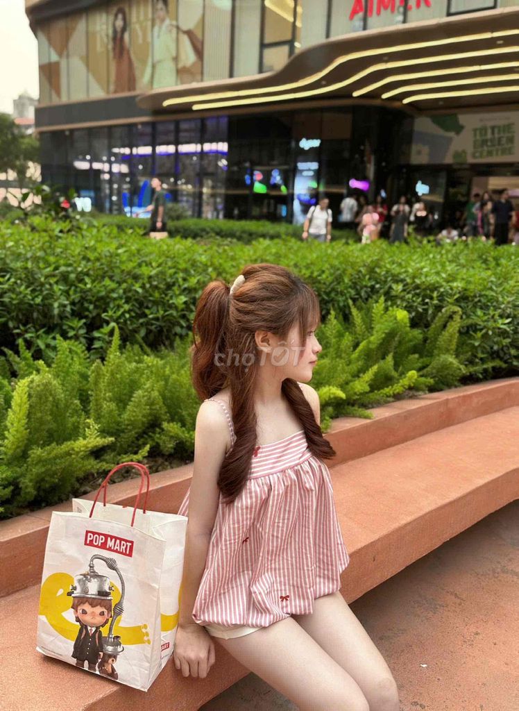 Áo hai dây nữ Vải mềm mại Hồng trắng. Mua bán Quần áo tại Quận Hoàng Mai Hà Nội được đăng bởi Khương Huyền Trang hình 1