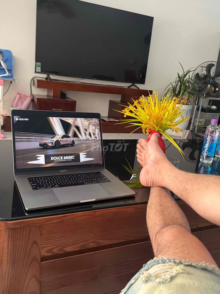 Apple MacBook Pro 16 inch i9 16GB/512GB 98%. Mua bán Laptop tại Huyện Bình Xuyên Vĩnh Phúc được đăng bởi Minh  hình 1