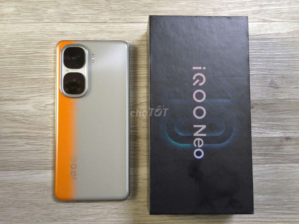Vivo IQOO Neo 10 12/256 99% FULLBOX 8 GEN 3. Mua bán Điện thoại tại Quận 6 Tp Hồ Chí Minh được đăng bởi Hồ Phi Protech hình 1