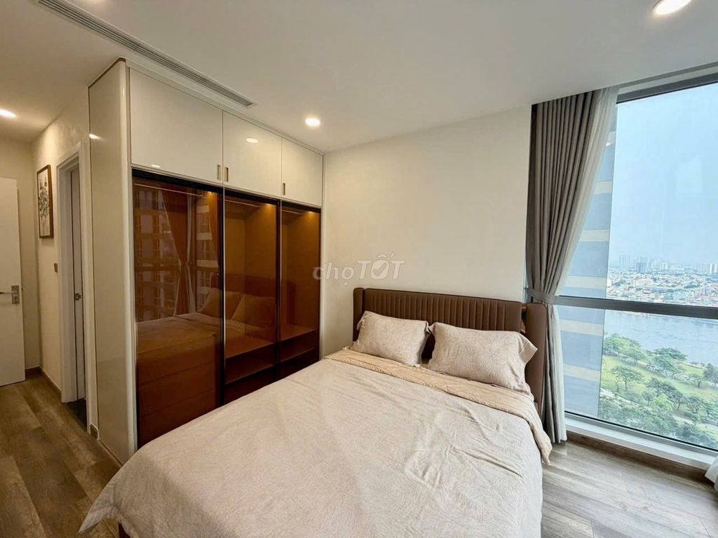 Bán căn 4PN 140m2, Full đồ Decor, Có sổ. Giá 19.5 tỷ. LH Cozy Home