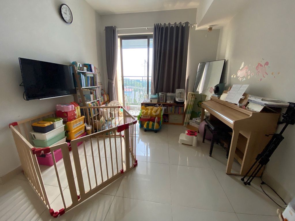 Quây cũi trẻ em gỗ. Mua bán Mẹ và bé tại Quận Tân Bình Tp Hồ Chí Minh được đăng bởi Trần Châu hình 1