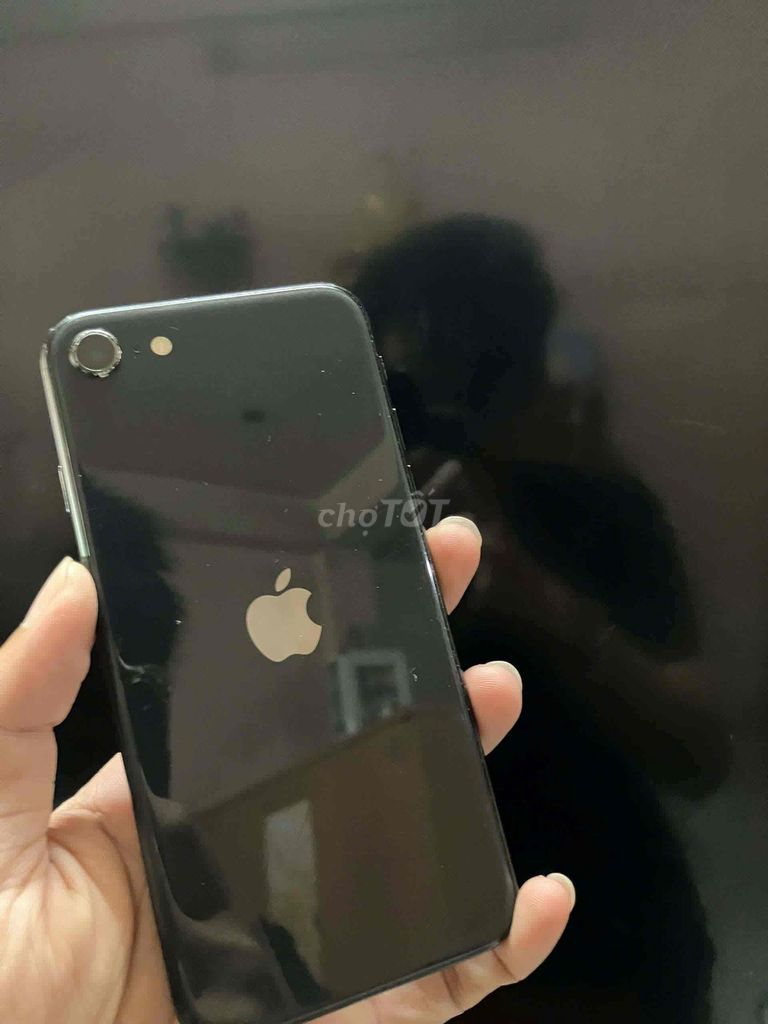 Apple iPhone SE 2020 64GB Đen. Mua bán Điện thoại tại Quận 11 Tp Hồ Chí Minh được đăng bởi Minh hình 1