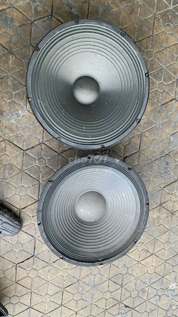 Loa bass 40cm 2 cái Đen. Mua bán Tivi, Âm thanh tại Quận Tân Bình Tp Hồ Chí Minh được đăng bởi ngoc Anh hình 1