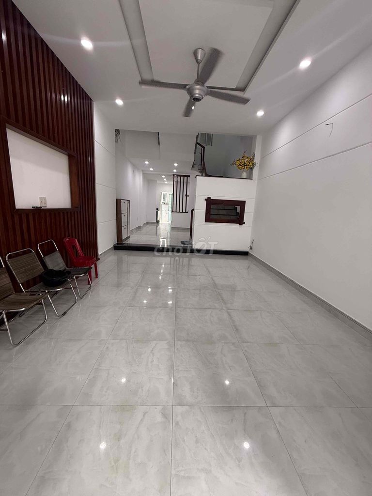 Rent · 4 bd · 60 м² · Quận Ngũ Hành Sơn, ул. an thương