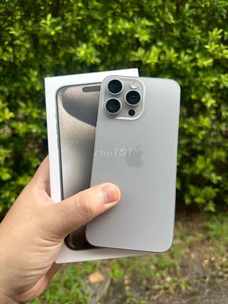 iPhone 15 Pro 256G Titan FULLBOX 99% BH APPLE 2025. Mua bán Điện thoại tại Quận 10 Tp Hồ Chí Minh được đăng bởi iStockHCM hình 1