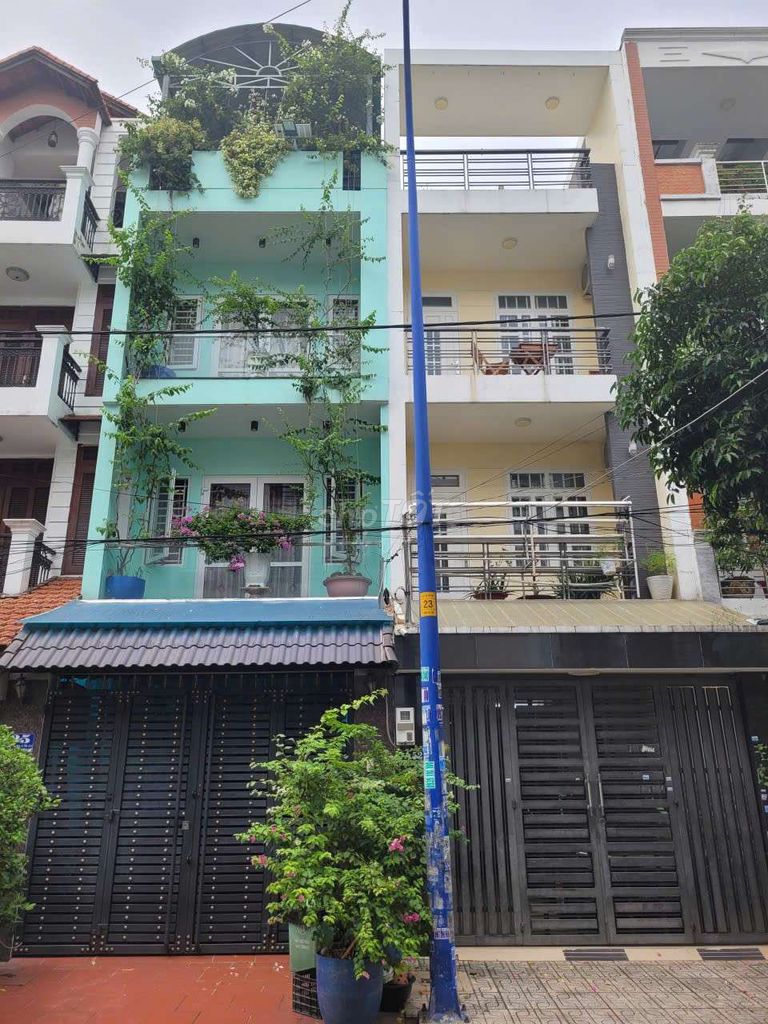 Аренда · 3 комн. · 110 м² · Quận 12, ул. Đường Tân Thới Nhất 17