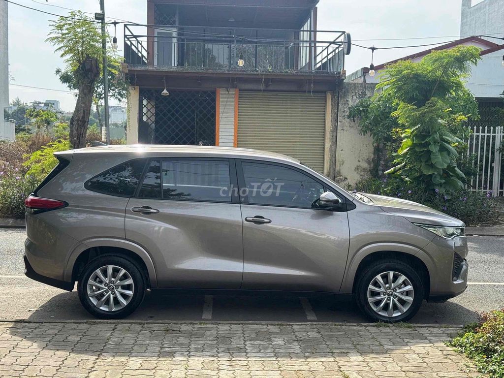 🚘 TOYOTA INNOVA CROSS 2024 SIÊU LƯỚT. Mua bán Ô tô tại Thành phố Thủ Đức Tp Hồ Chí Minh được đăng bởi Tấn Lợi  hình 11