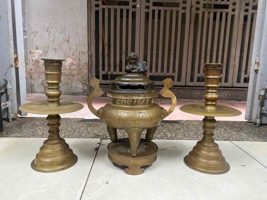 Bộ lư tam sự Đồng Chữ Thọ cao 32cm. Mua bán Đồ sưu tầm, đồ cổ tại Huyện An Dương Hải Phòng được đăng bởi Dung hình 1